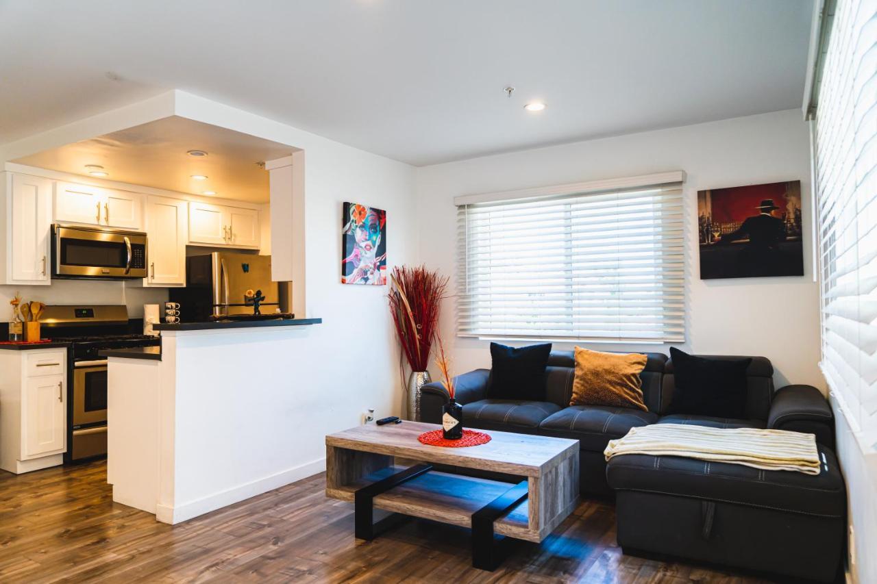 Modern Remodeled 1-Bedroom Close To Hollywood Walk Of Fame With Parking Los Angeles Exterior foto